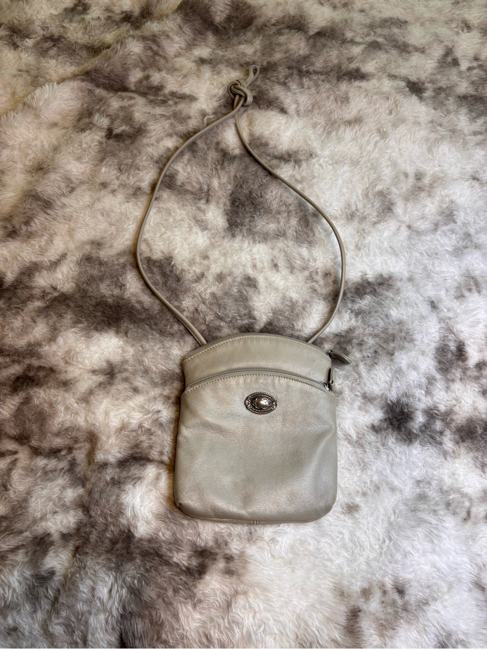 Vintage Y2K Fossil Crossbody Bag in Light Gray